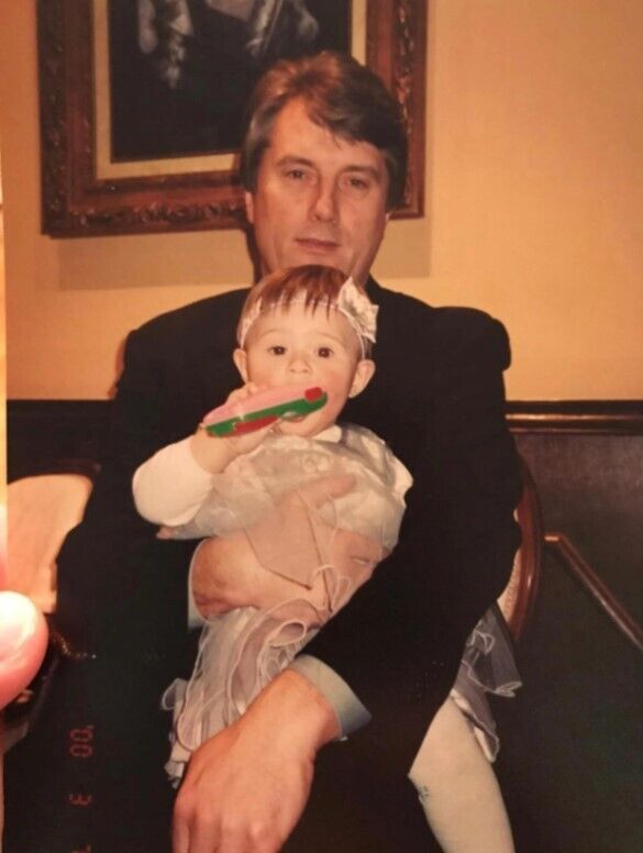 Виктор Ющенко с внучкой Доменикой