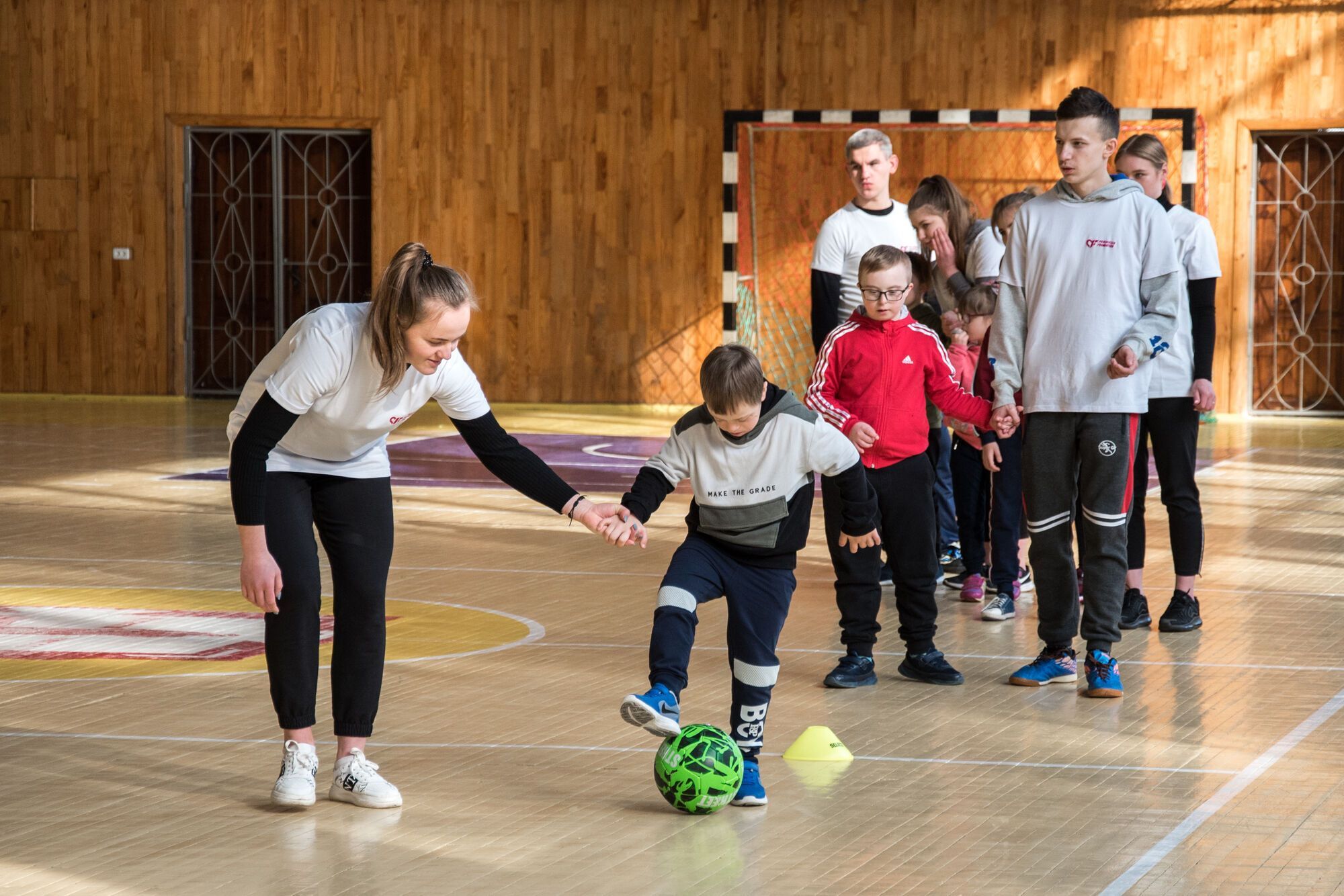 Parimatch Foundation провів в Луцьку інклюзивне тренування для дітей