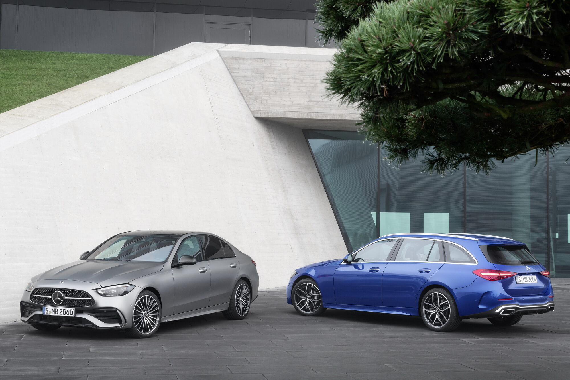 Компанія Mercedes-Benz провела світову презентацію С-Сlass нового покоління W 206.