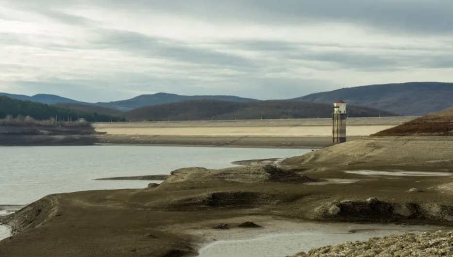 Загорское водохранилище в декабре.