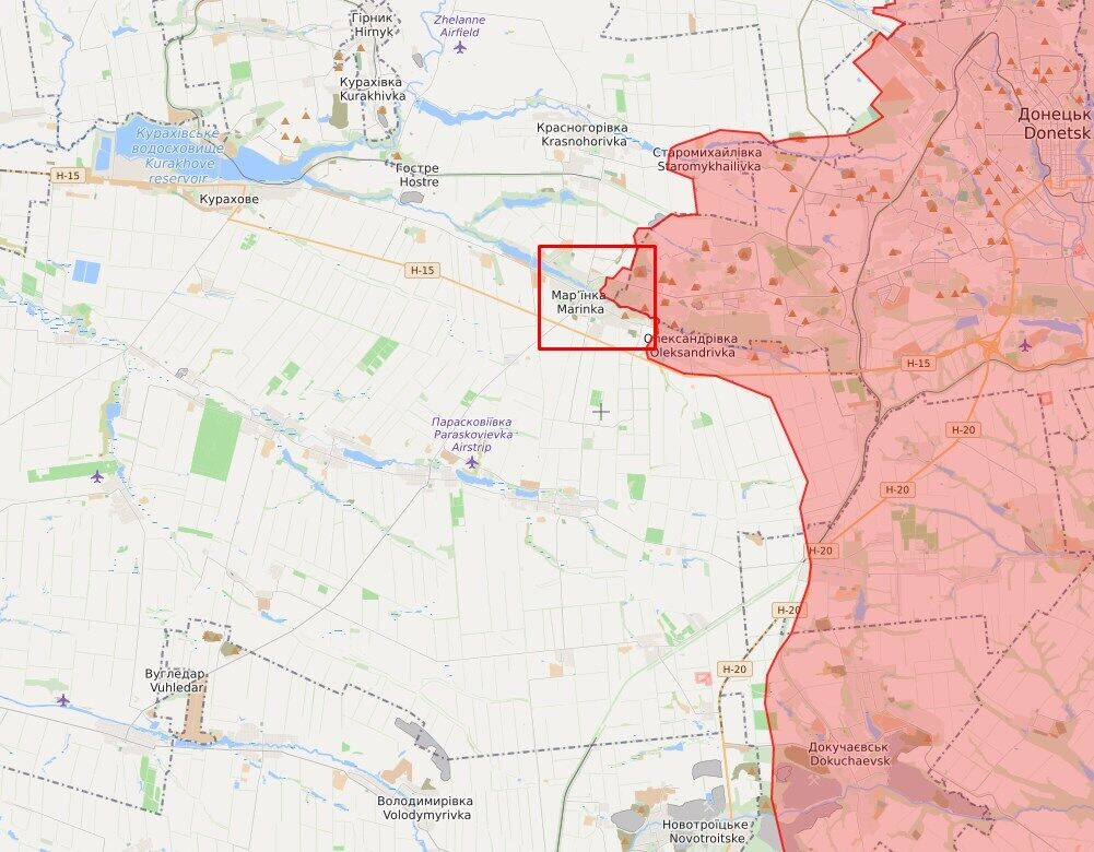 Троє військових підірвалися в районі Мар'їнки.