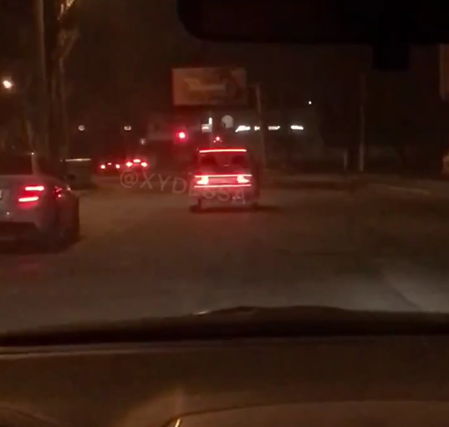 "Новая модель Tesla" на дорогах Одессы