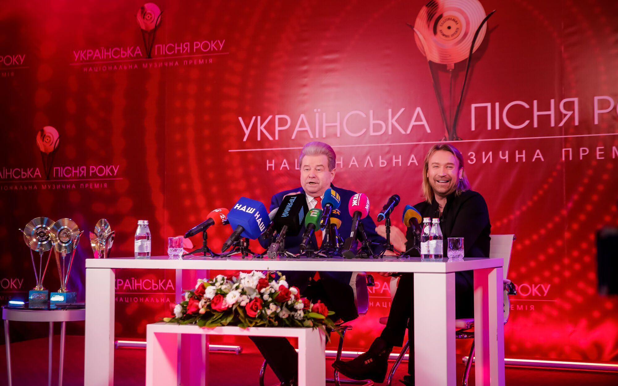 Винник и Поплавский анонсировали музыкальную премию "Украинская песня года 2020"