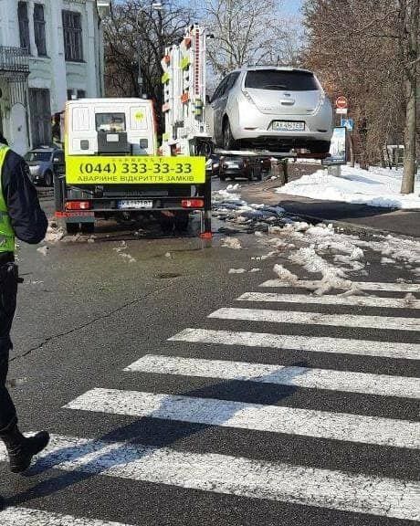 Куницкий неправильно припарковался в Киеве