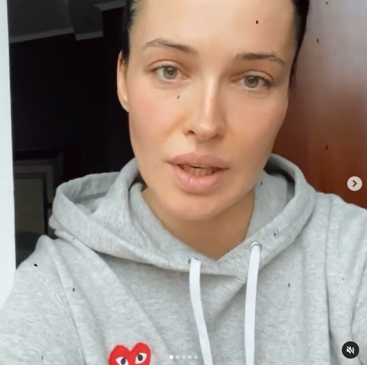 Кадр из видео Астафьевой