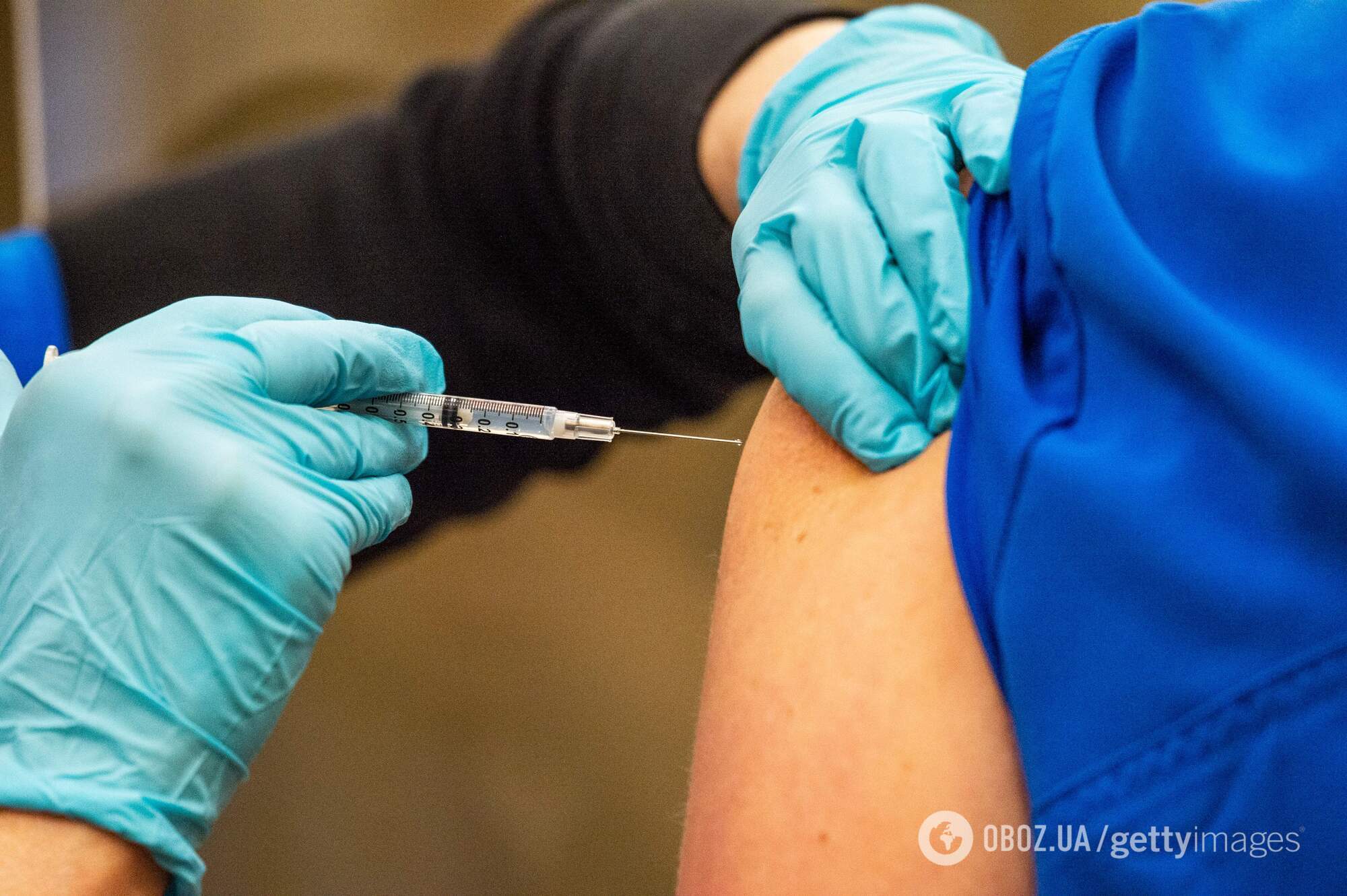 Низкие темпы вакцинации представляют угрозу.