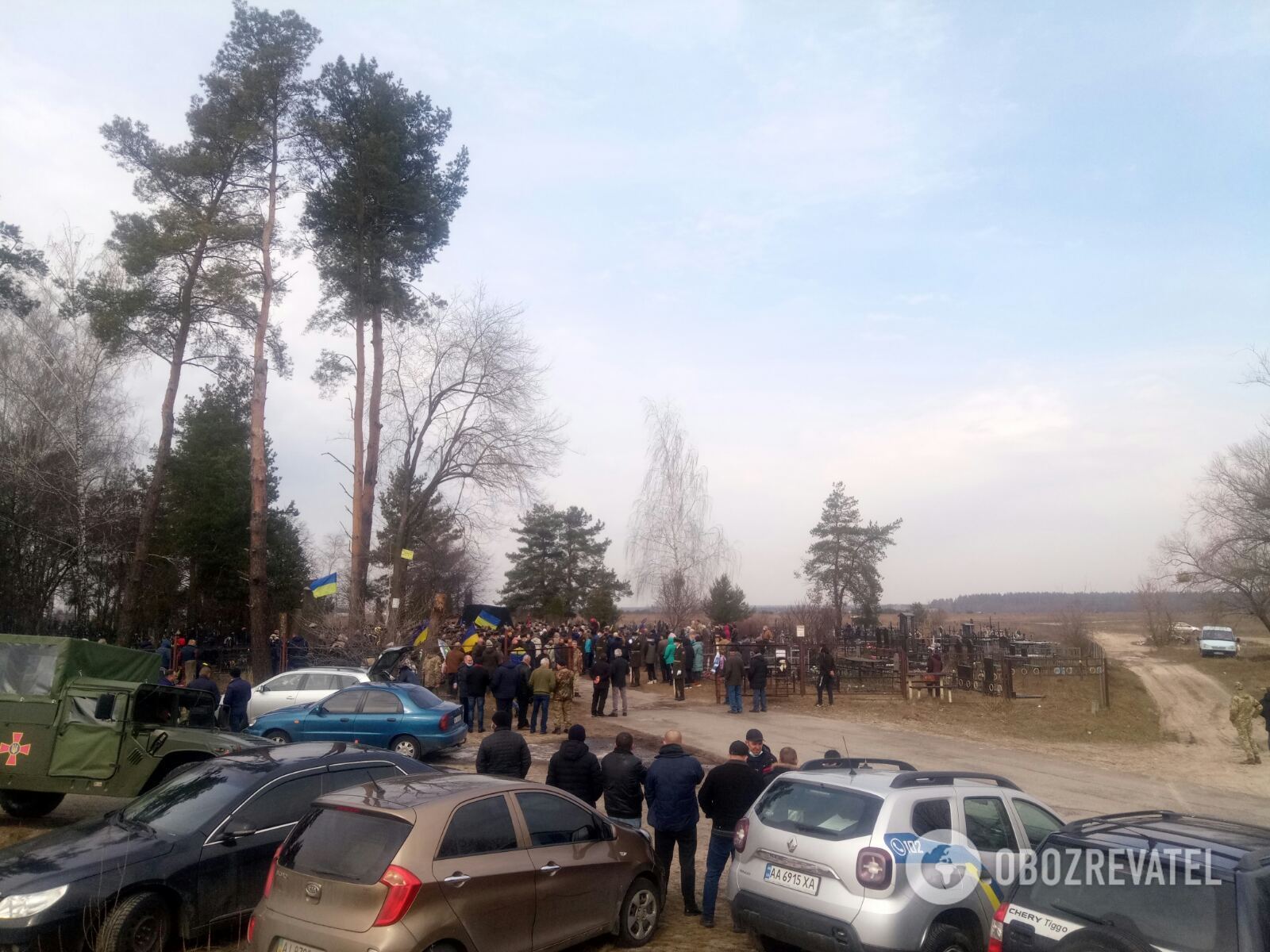 На Київщині попрощалися з воїном ЗСУ, якого убив снайпер на Донбасі. Фото