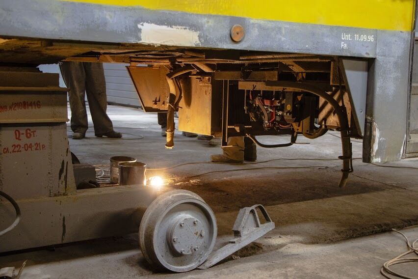 У Дніпрі капітально оновлюють електротранспорт