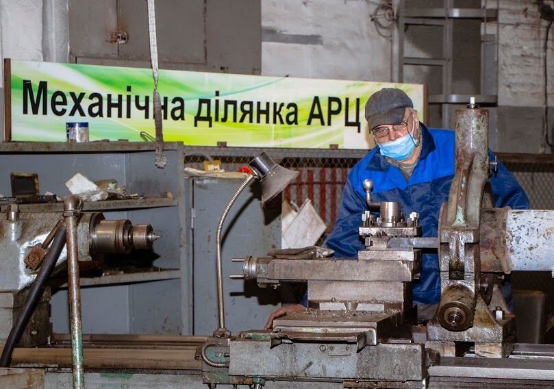 У Дніпрі капітально оновлюють електротранспорт