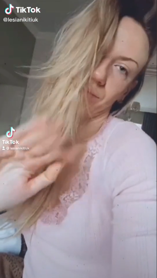 Никитюк появилась в домашнем образе