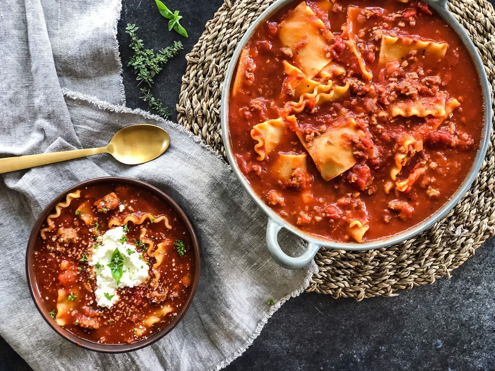 Лазанья-суп: простой рецепт сытного блюда | FoodOboz