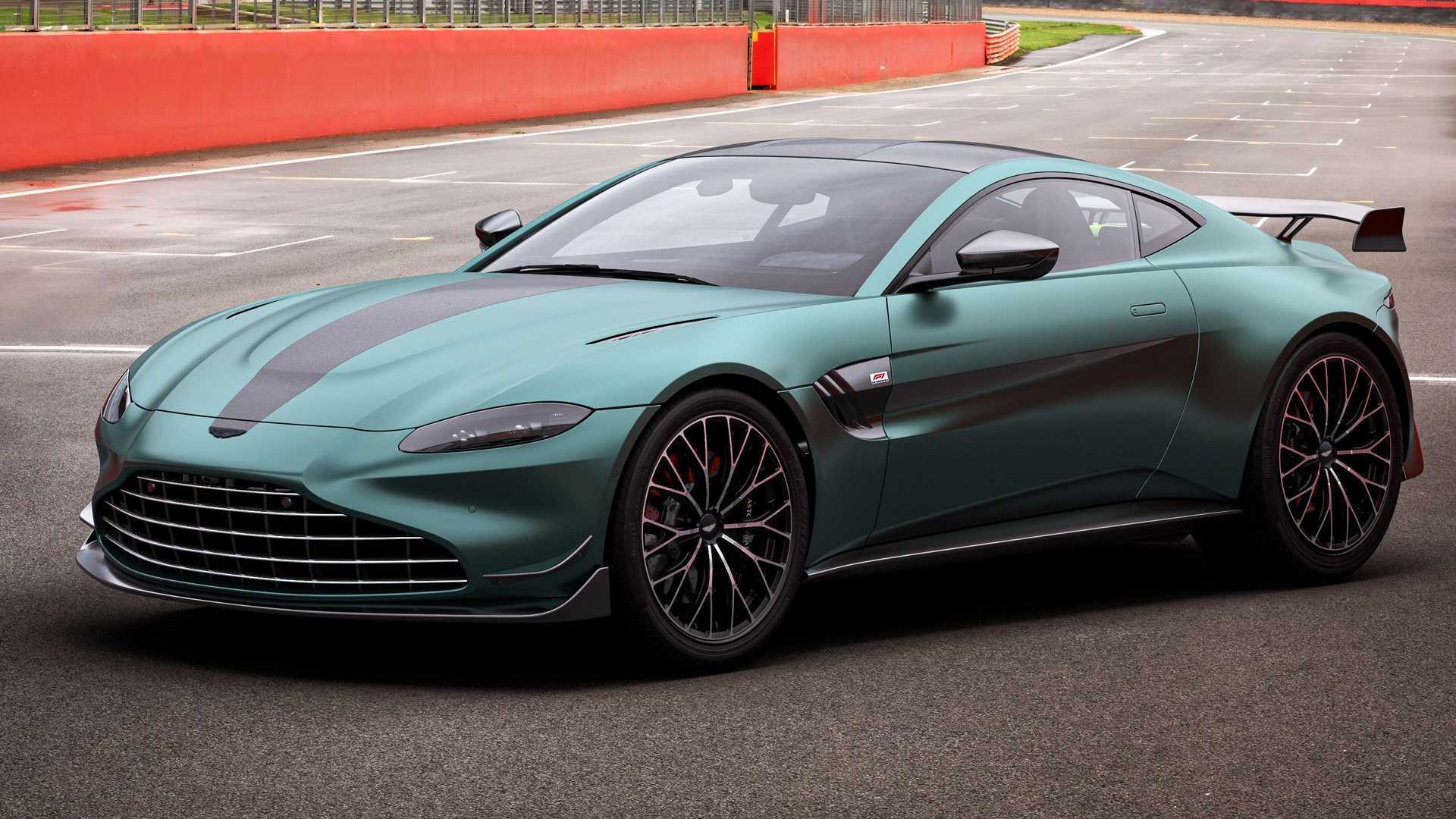 Від звичайного Vantage версія F1 Edition буде відрізнятися більш потужним мотором