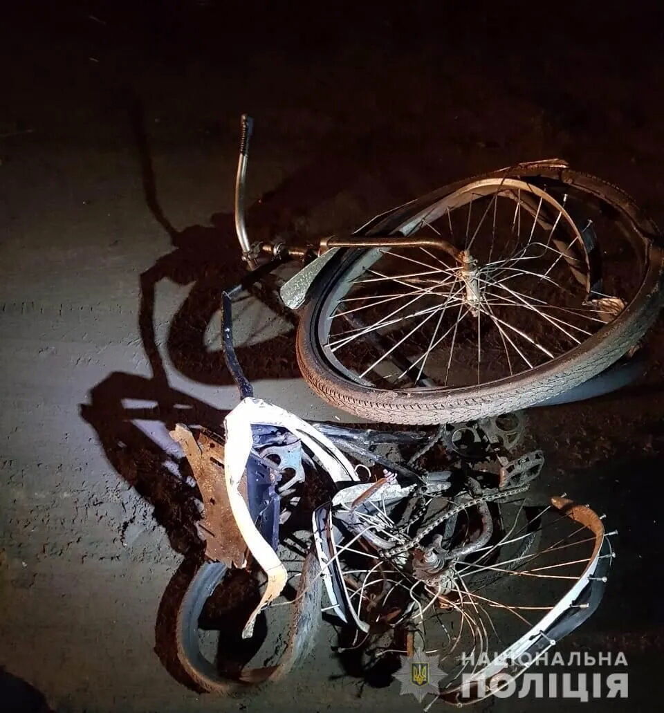Велосипедист загинув на місці ДТП.