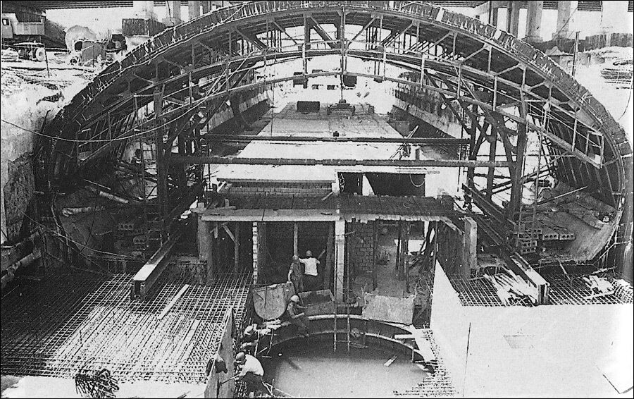 На "Осокорках" применили передвижную опалубку для создания монолитного свода