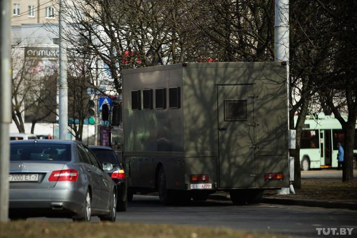 Спецтехніка силовиків в Мінську.