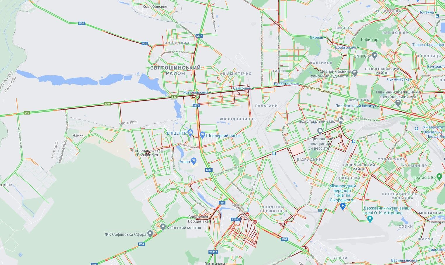 Київ став у заторах: де можна проїхати. Мапа