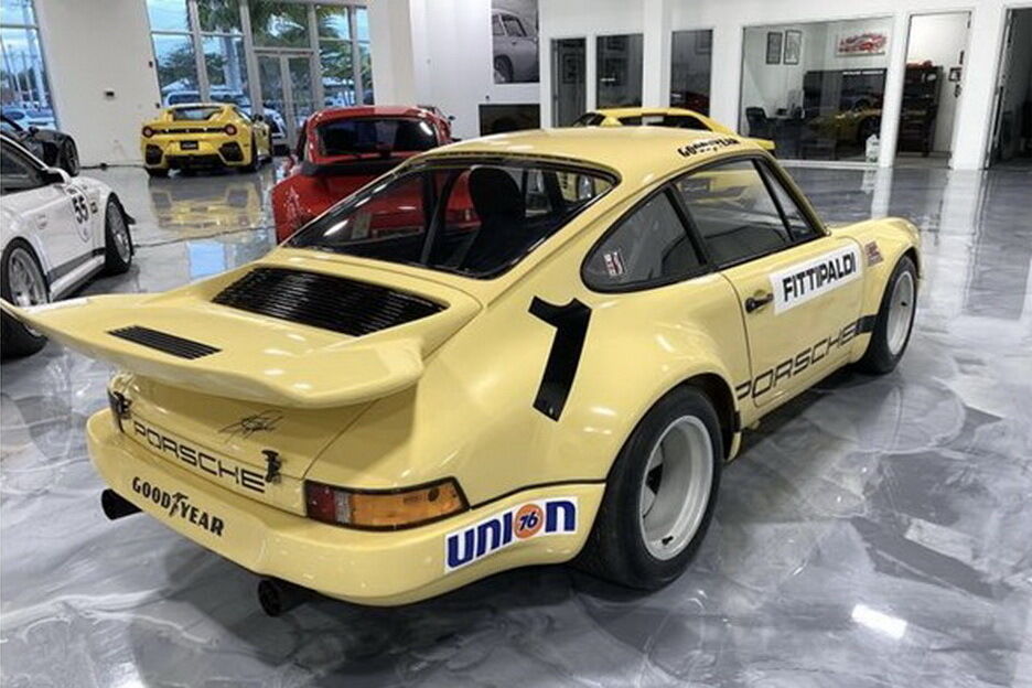 Porsche 911 IROC RSR