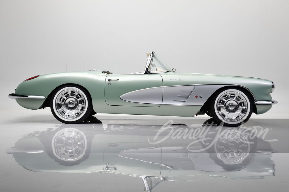 Спеціально для проекту були виготовлені унікальні 14-дюймові колісні диски EVOD з центральними кріпленнями