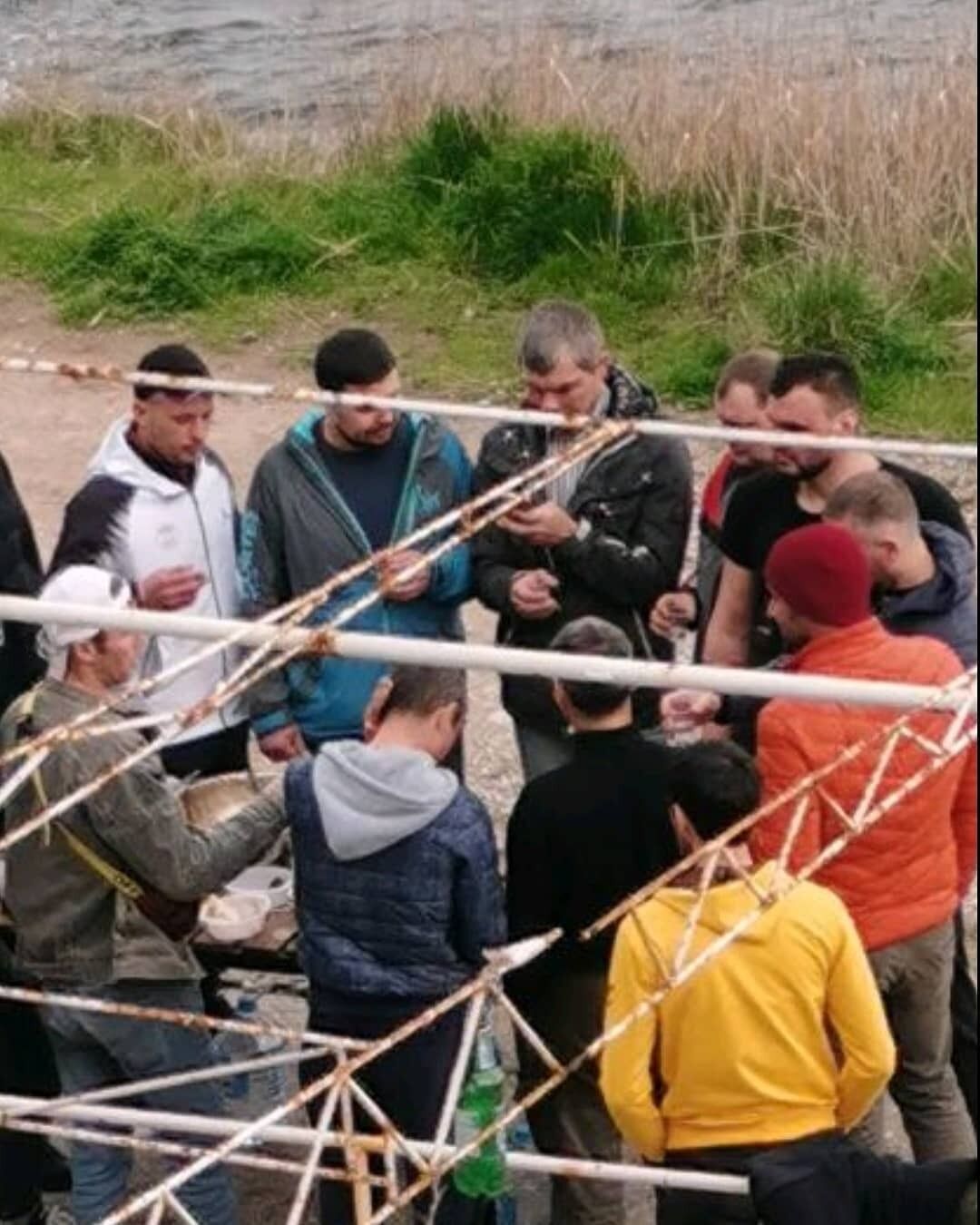 Новини Кримнашу. "Гармати, як годиться, розвернули у бік російського берега"