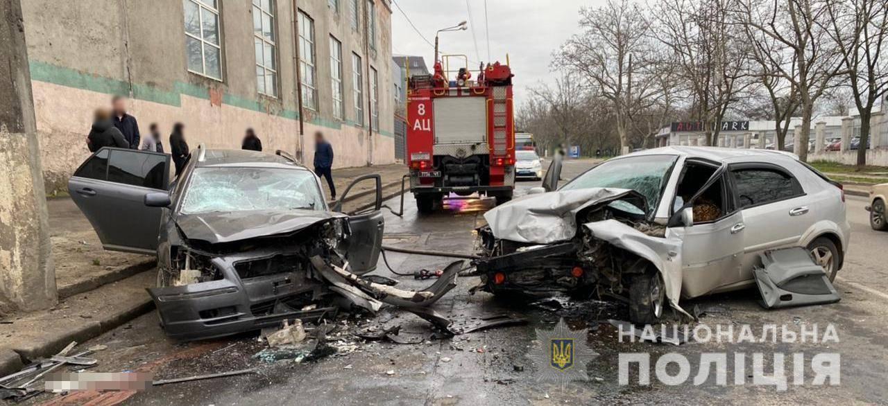 ДТП трапилася приблизно о 6 ранку на вулиці Мельницькій