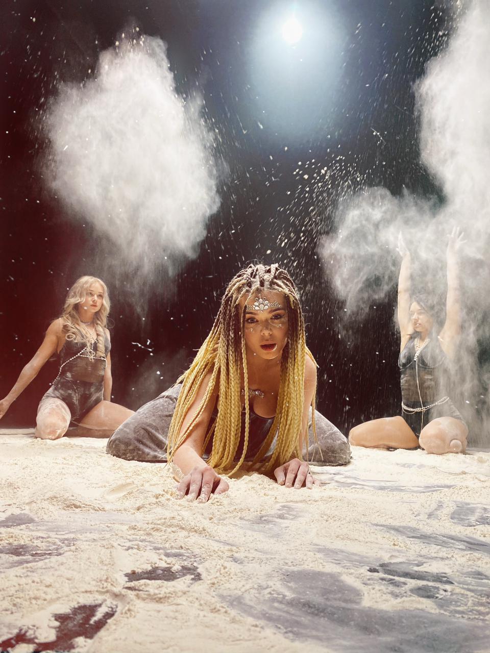 Grosu выпустила авторское видео на сингл "Міріада"