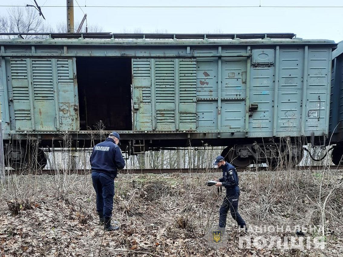 Погибший приехал к дедушке в село.