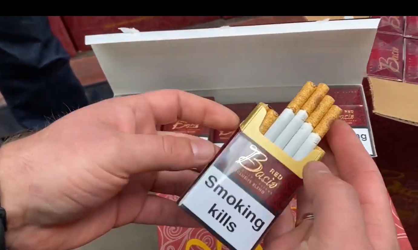 По результатам осмотра контейнеров обнаружено более 13 700 ящиков с сигаретами