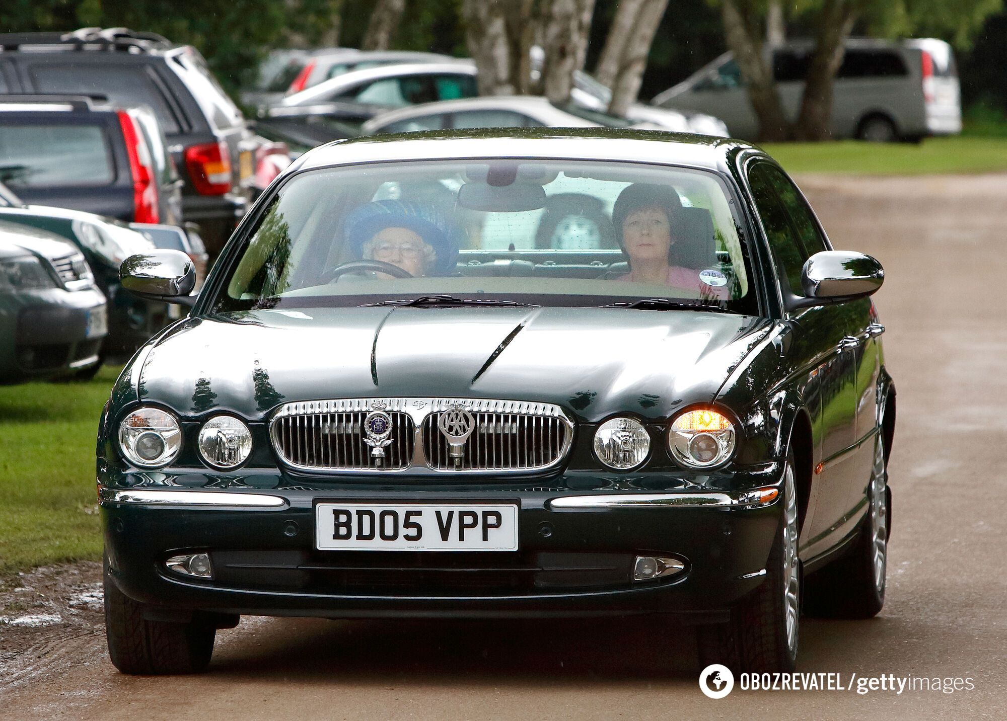 Автопарк королевской семьи стоит сотни миллионов британских фунтов.