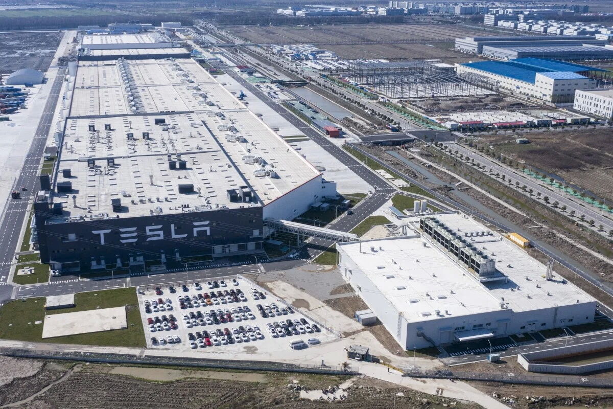 Предприятие Shanghai Gigafactory будет не только выпускать электромобили Tesla, но и займется их последующей утилизацией