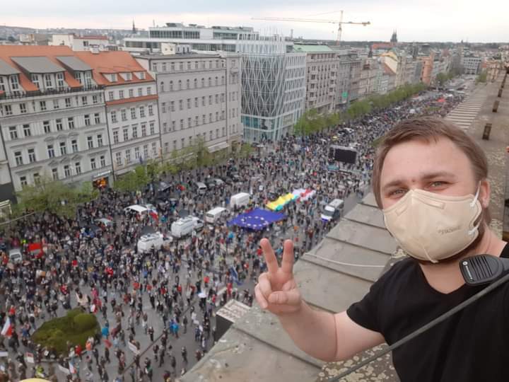 Масова акція протесту проти президента Чехії
