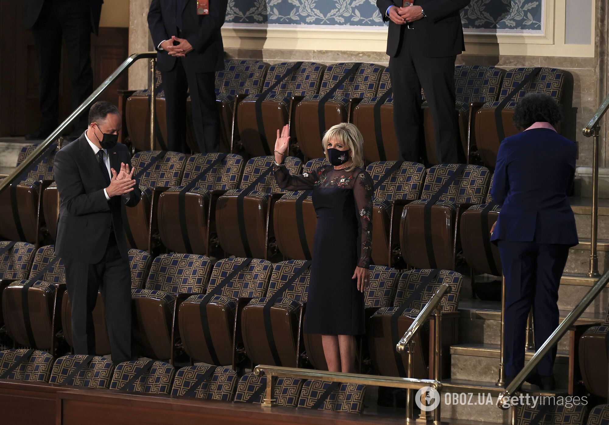 Джилл Байден в элегантном платье