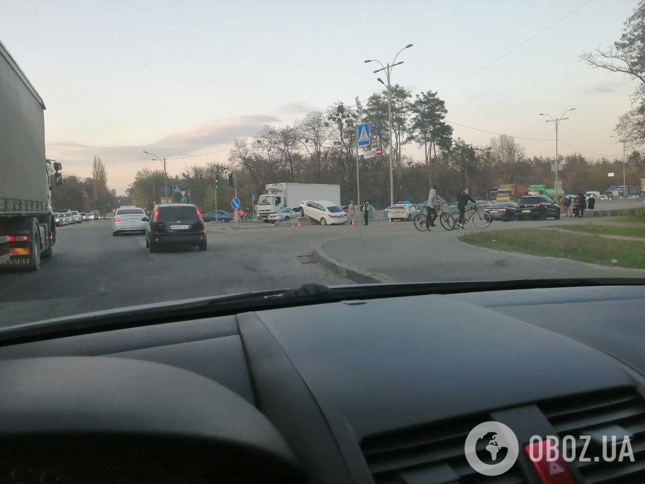 ДТП в Киеве на Большой окружной дороге