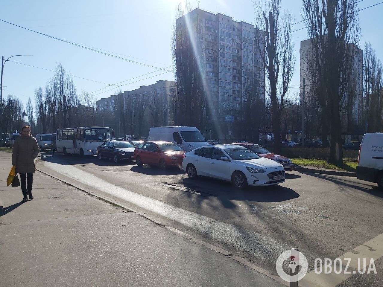 Пробки в сторону центра по пр. Палладина и бульвара Вернадского