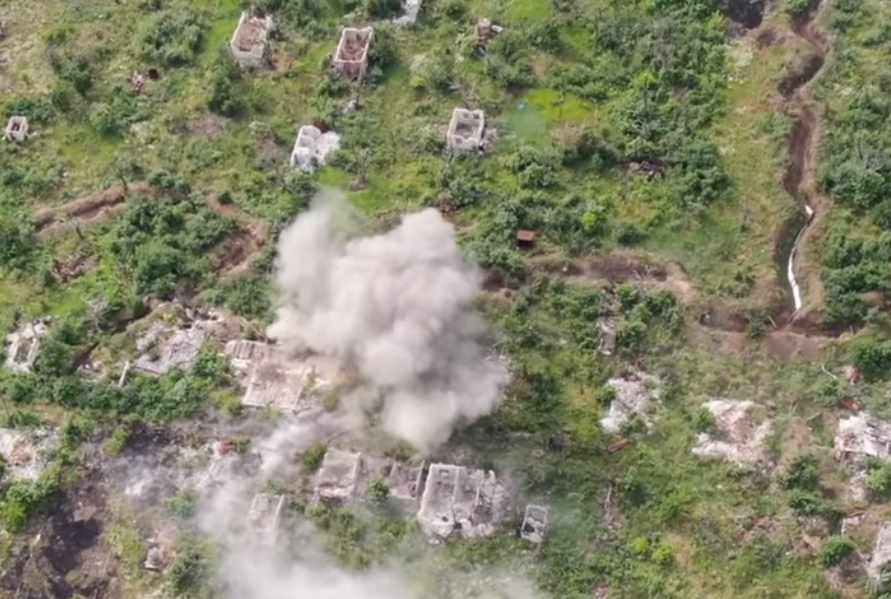 ВСУ уничтожили наблюдательный пункт и блиндаж террористов "ДНР"