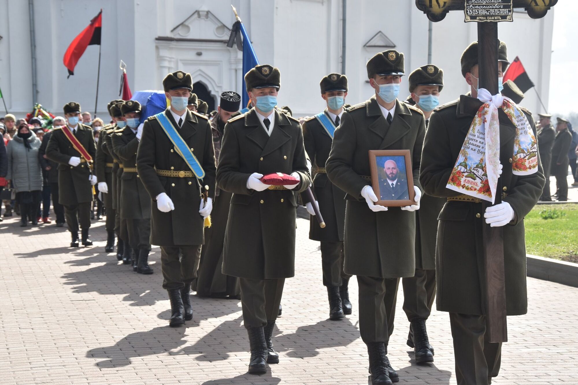 Жалобна процесія на похороні Шпака