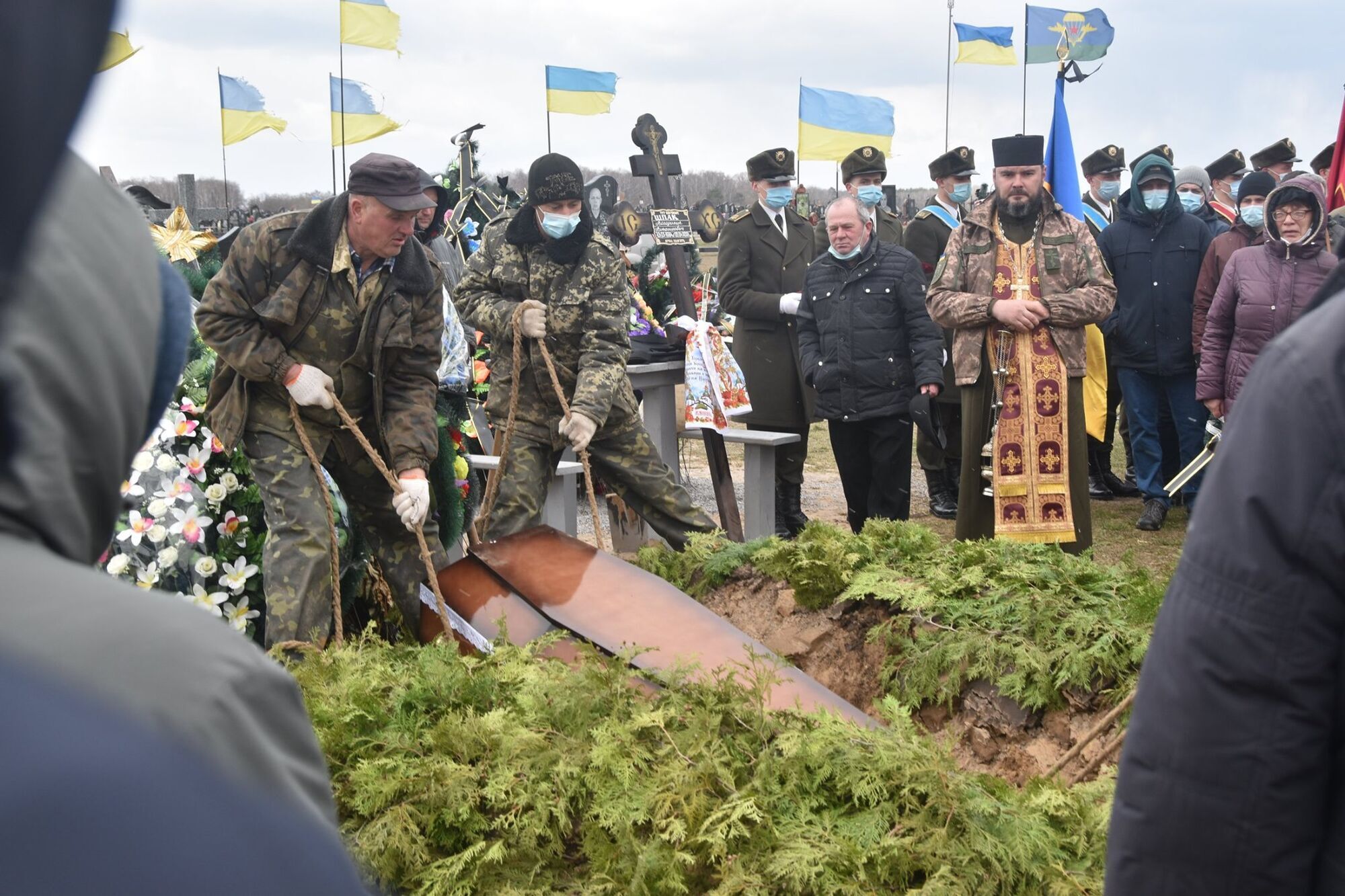 Володимира Шпака похоронили на кладовищі "Яцеве" на Алеї Героїв