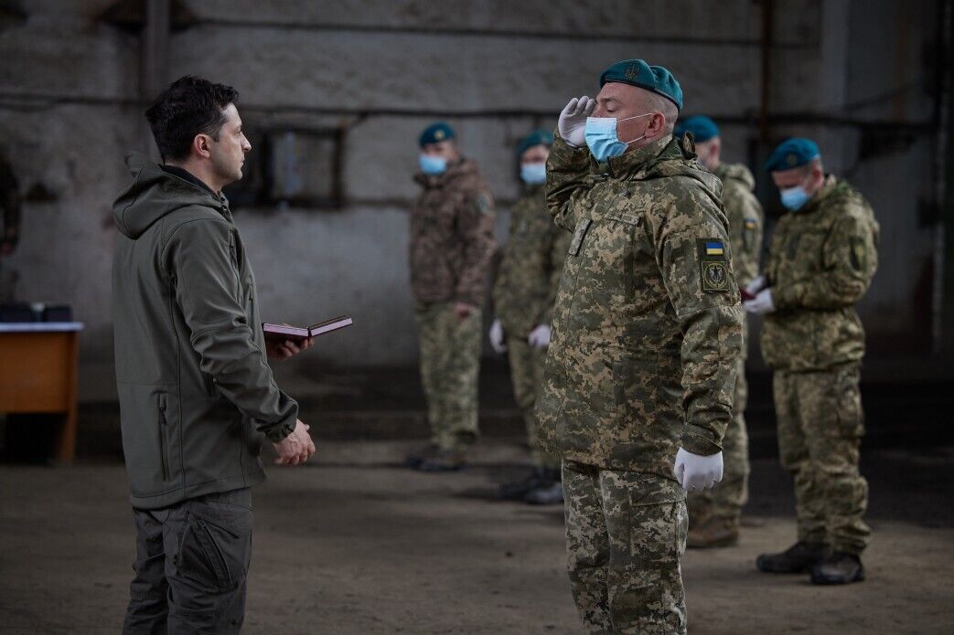 Зеленський – воїнам: щодня ви проявляєте патріотизм та самовідданість