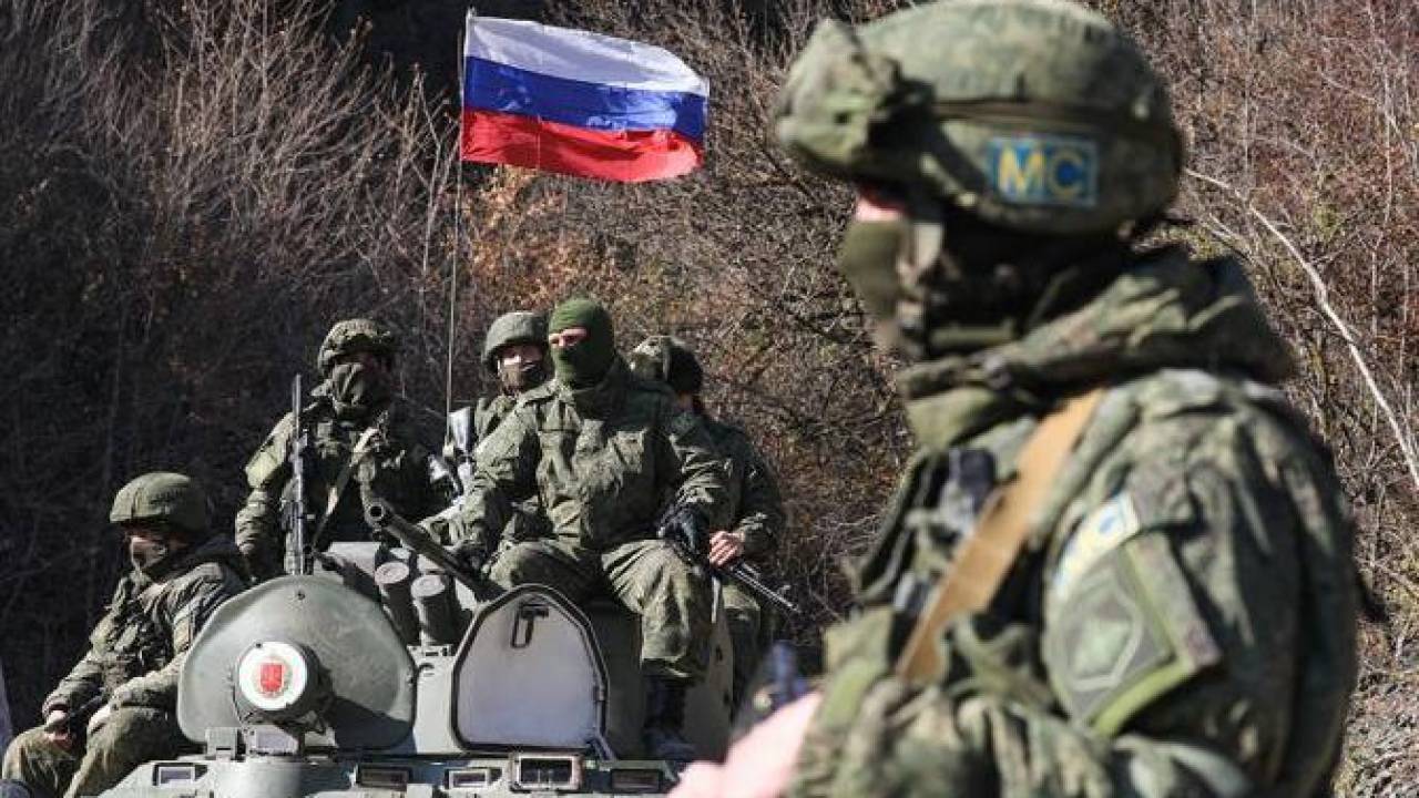 Россия активно стягивает войска к границе с Украиной на Донбассе