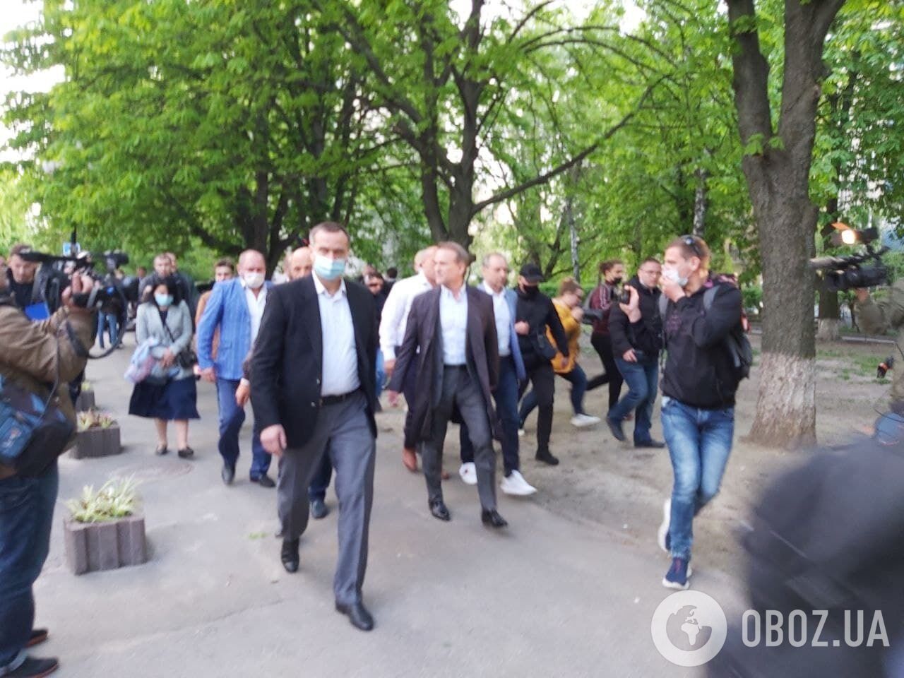 Медведчук ушел из Офиса генпрокурора
