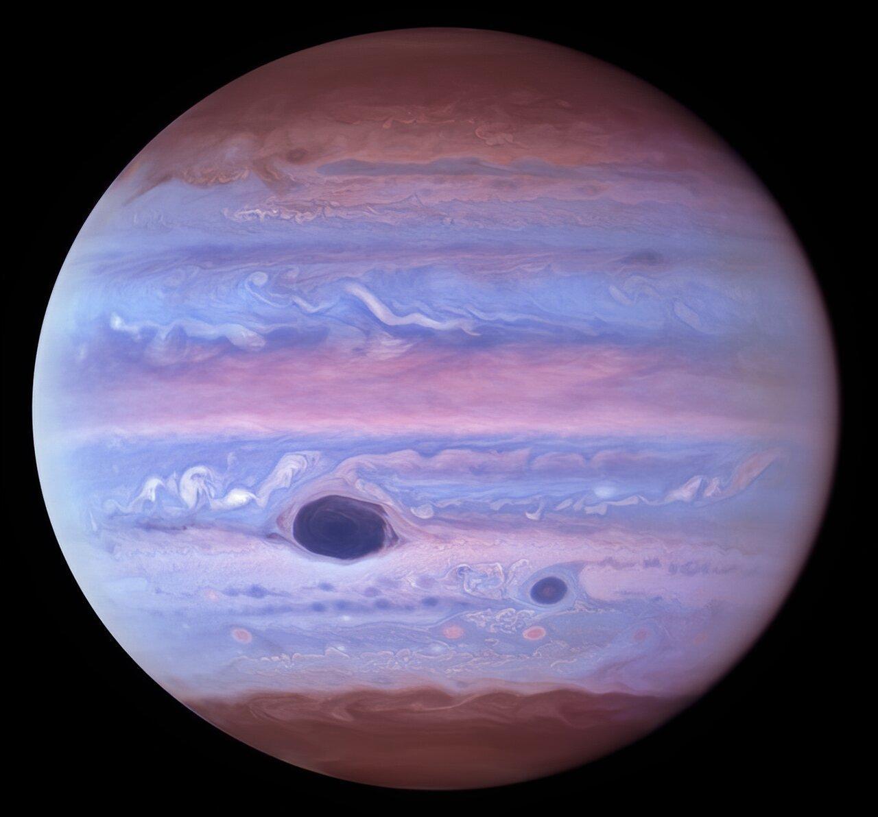 Фото Юпитера в ультрафиолетовом свете