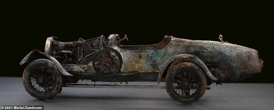 Bugatti T22 Brescia, який 75 років був на дні озера