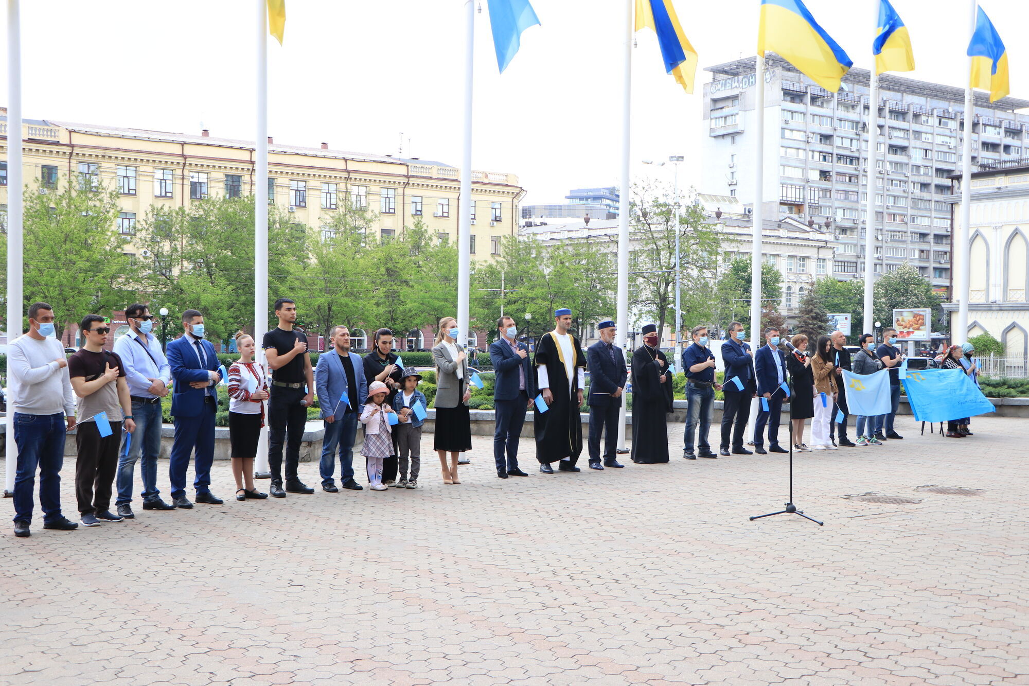 Присутствующие минутой молчания почтили память погибших во время депортации