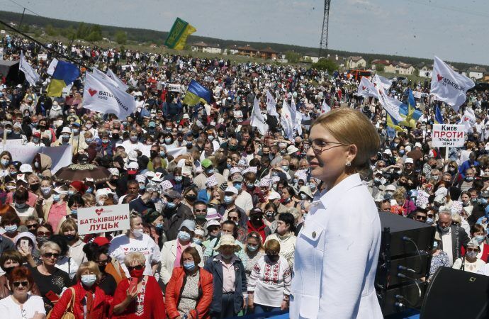 До організації всеукраїнського волевиявлення за народною ініціативою зголосилися долучитися 17 тисяч осіб