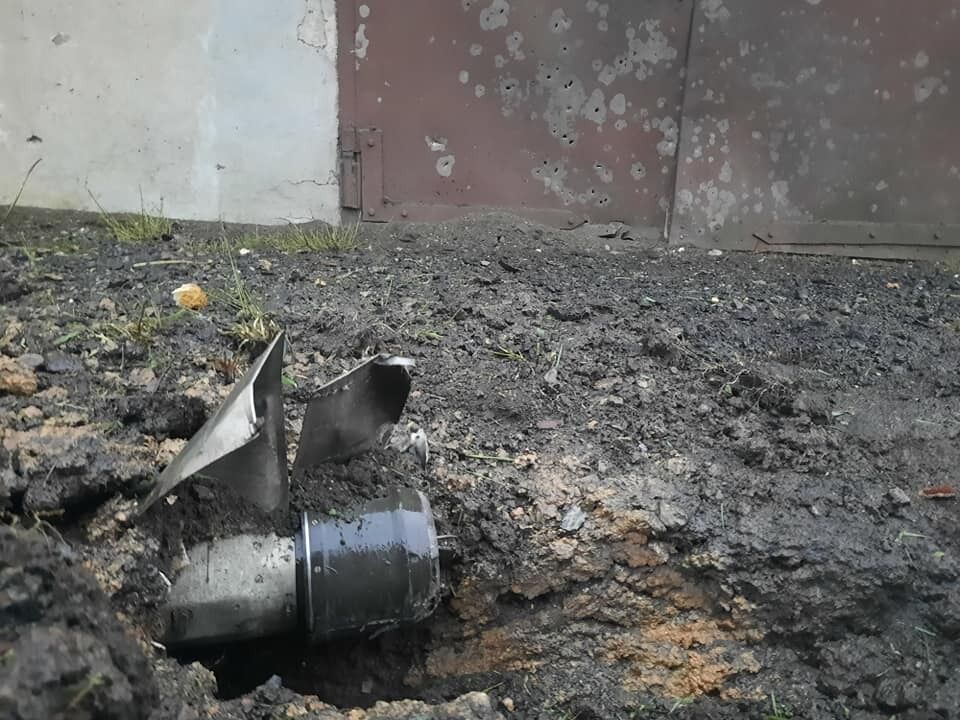 Террористы на Донбассе ракетами обстреляли мирное население. Фото