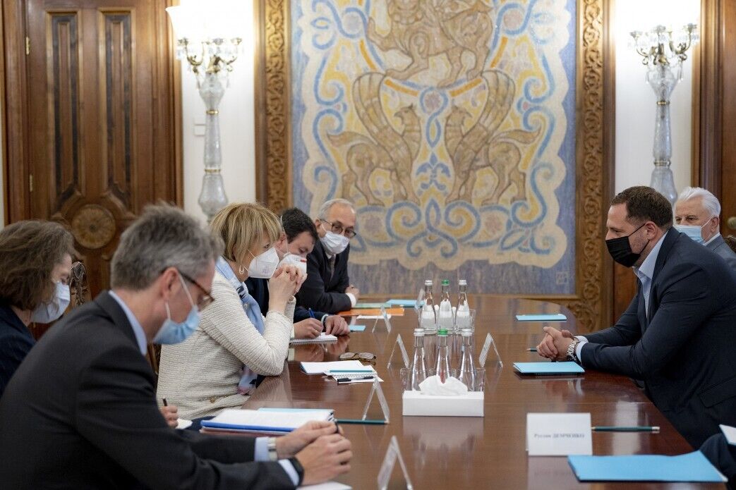 Глава ОПУ встретился с генеральным секретарем ОБСЕ