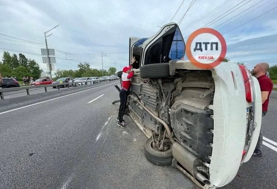 Водій авто був п'яний.