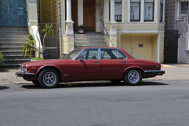 Jaguar XJ6 в імперії Гейтса