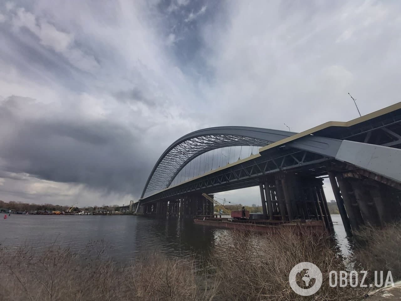 Арковий міст через Дніпро готовий повністю