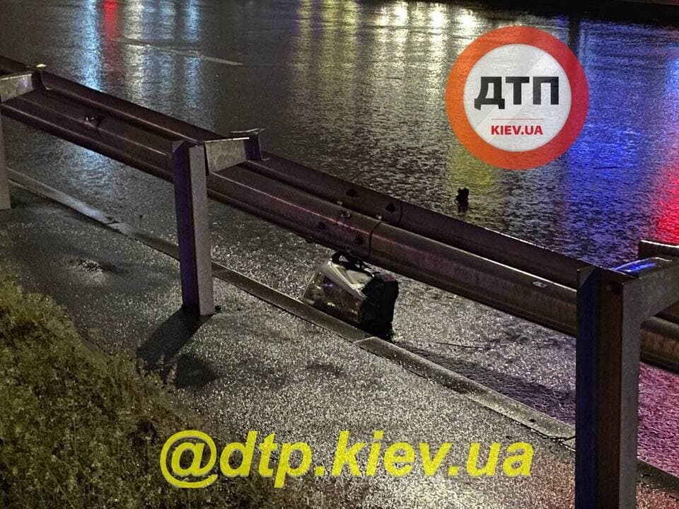 ДТП на Бажана в Киеве