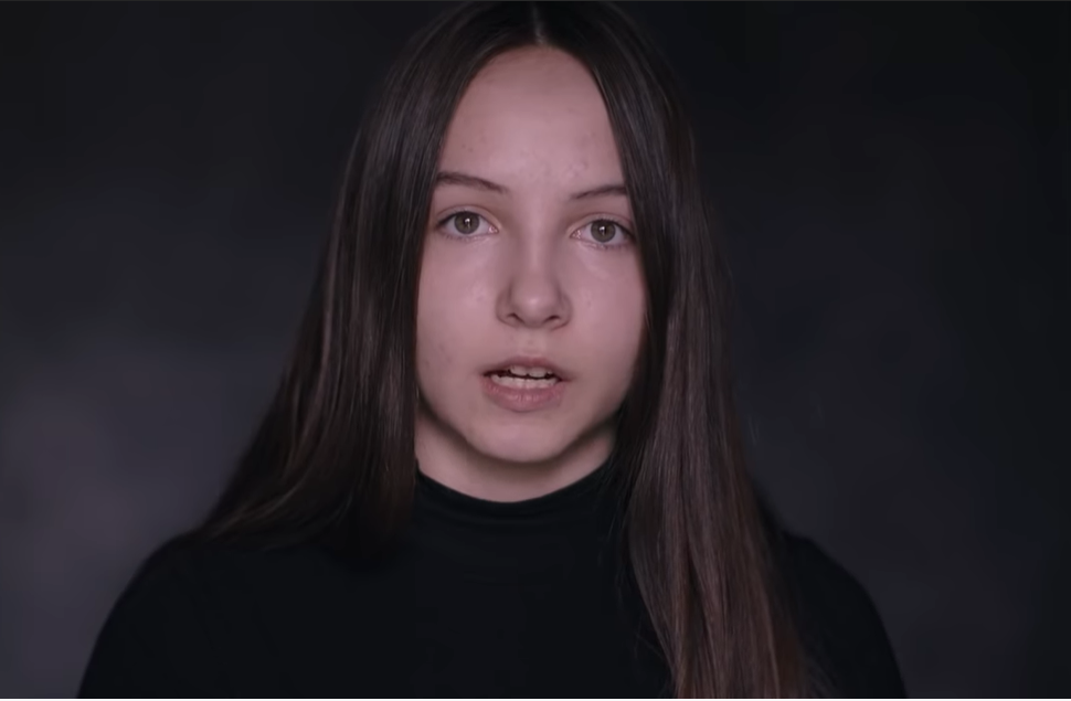 Кадр из клипа на песню "Страна детей"